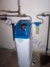 Úprava vody změkčovacím filtrem A 30 K v kabinetu a odstranění bakterií UV lampou - Třebnouševes