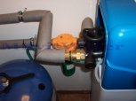 Změkčení vody změkčovacím filtrem A 35 K v kabinetu-Čtyřkoly u Čerčan